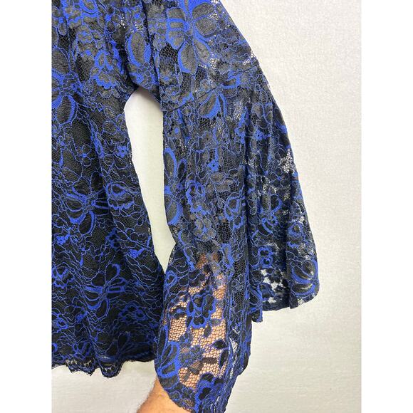 Women’s Relativity Blue Lace Bell Sleeve Top Piratecore Dark Feminine XL Top - Picture 7 of 11